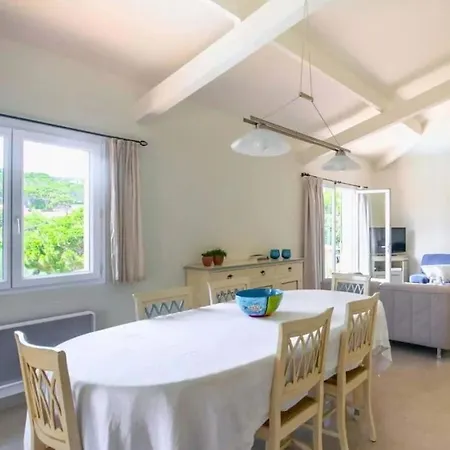With 1 Bedroom * Σαιντ-Μαξίμ